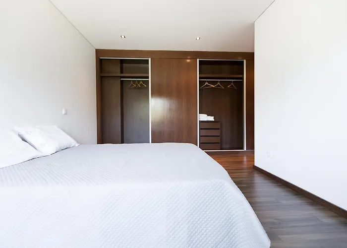 Premium - Do Furadouro * אובאר